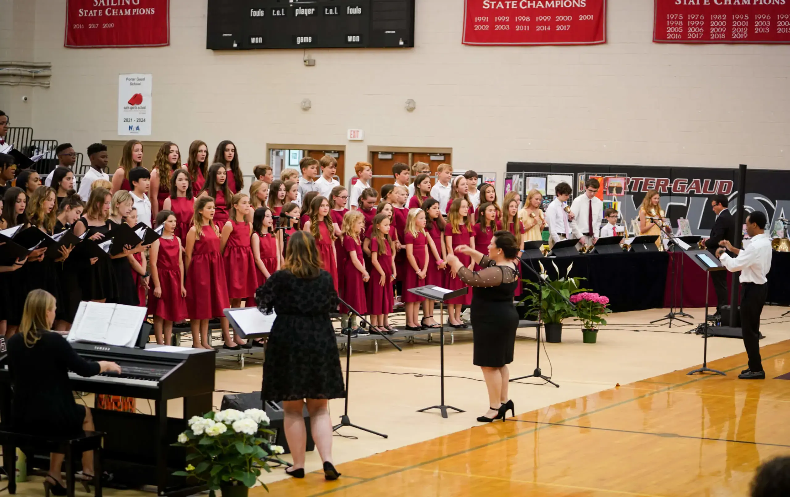 Porter Gaud choir